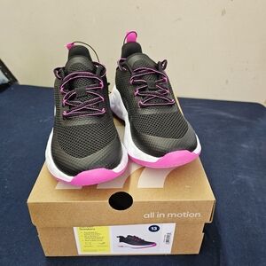 all in motion Kids Black and Pink Sneakers